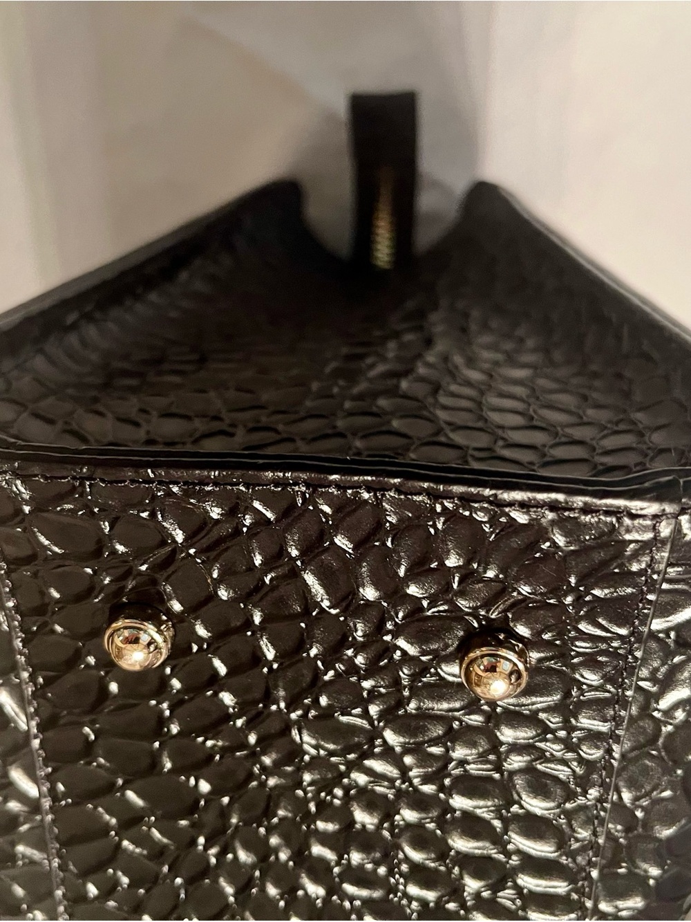 Brahmin Black Cami Satchel with Gold Hardware EUC - Picture 7 of 12